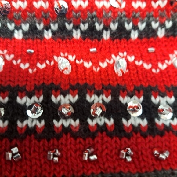 Dress Barn Collection Women's Red Fair Isle Sweater  Size L - Picture 5 of 8